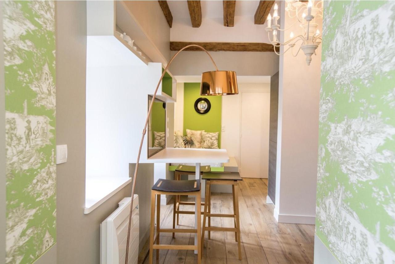Les Suites Du Chateau De 슈베르니 외부 사진