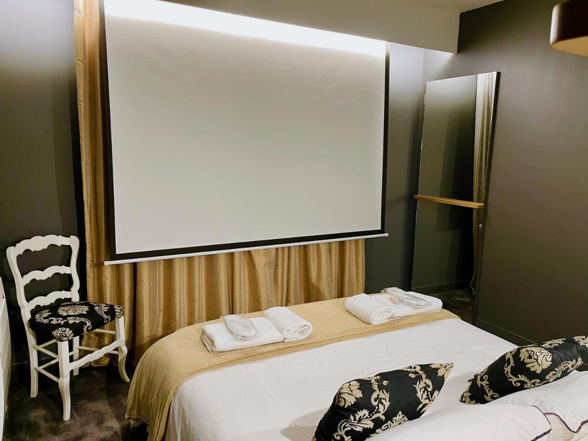 Les Suites Du Chateau De 슈베르니 외부 사진